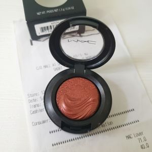 M.A.C. Extra Dimension Eyeshadow -  Amorous Alloy